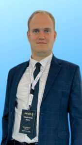 Albert Mizerkiewicz tel. 609 930 857 Fundacja Wielkich Możliwości